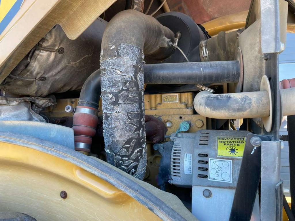 Caterpillar CP64 Foto 21