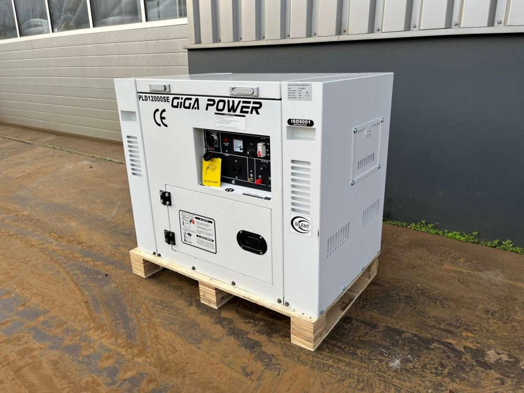 Giga Power PLD12000SE 10 kVA silent generator Foto 5