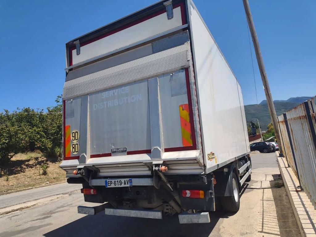 Iveco EUROCARGO 160-250 Foto 11