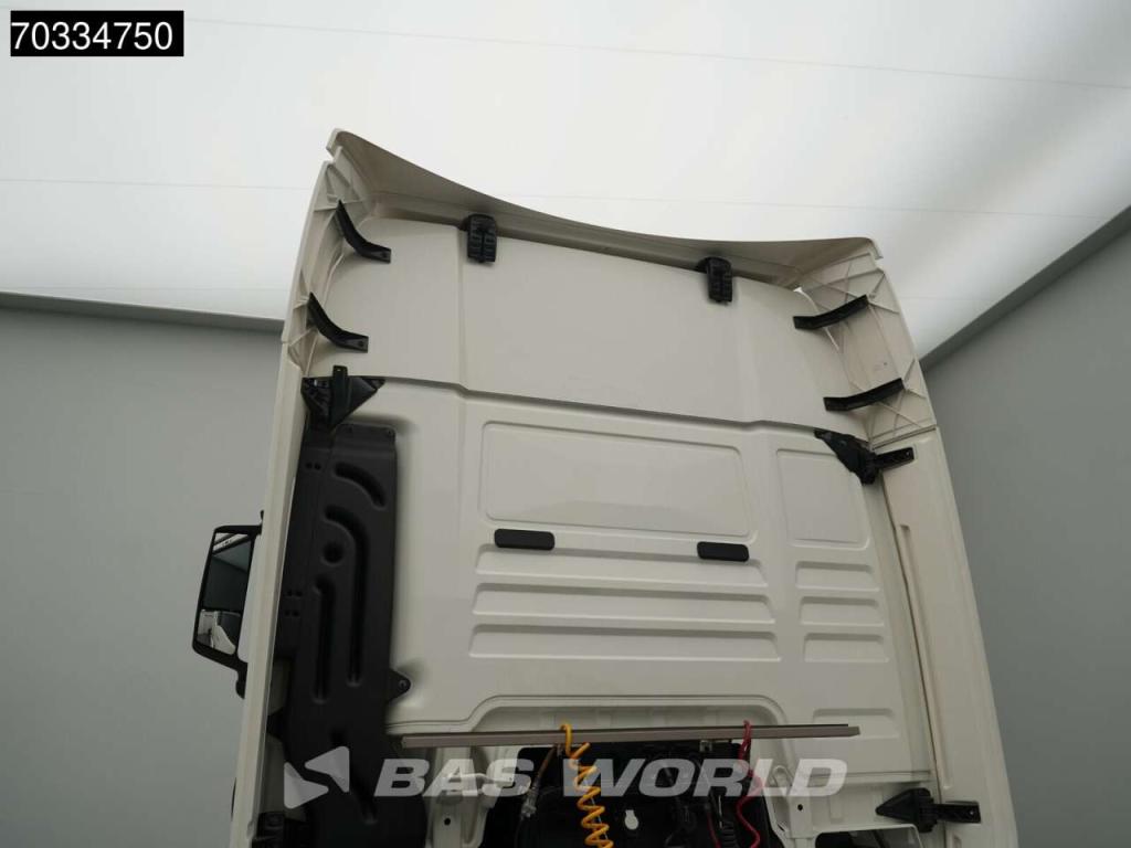 Man TGX 18.520 4X2 GX NL-Truck Retarder 2xTanks ACC Foto 15