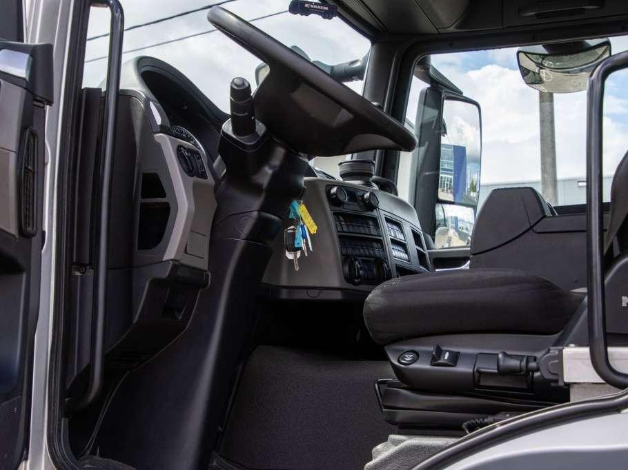Man TGS 26.470 6X6H+HYDR Foto 6