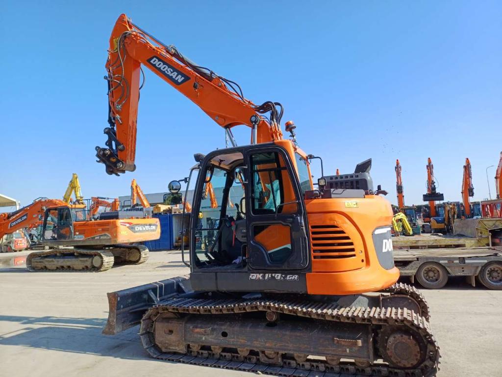 Doosan DX140LCR-7 Foto 4