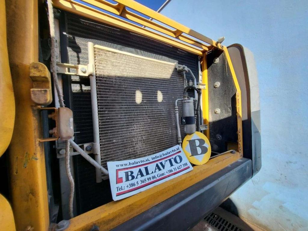 Volvo radiator 14573686 for Volvo EC210C, EC235C, FC2121C Foto 1