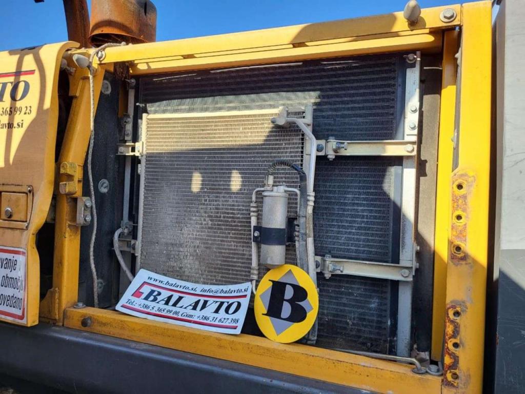 Volvo radiator 14573686 for Volvo EC210C, EC235C, FC2121C Foto 2