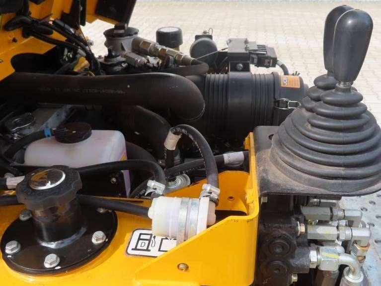 JCB 1T-2HT Foto 10