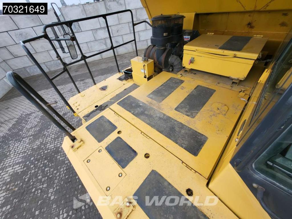 Komatsu HD605 -7E0 Foto 13