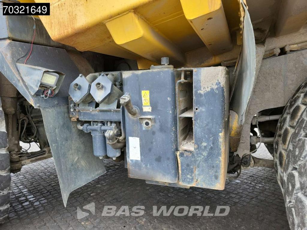 Komatsu HD605 -7E0 Foto 20