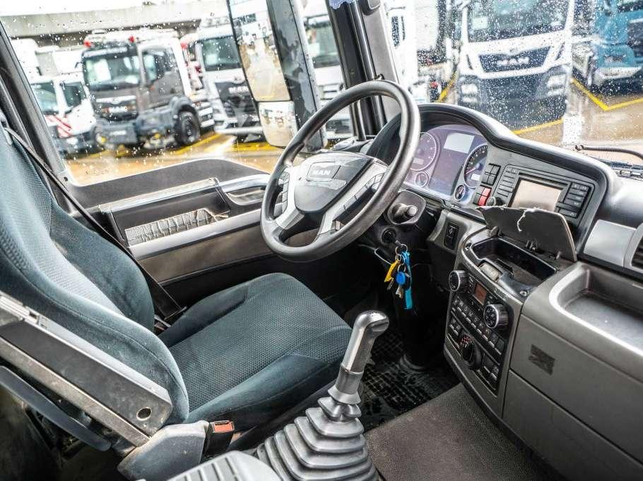 Man TGS 18.480 BLS - 4X4 (Cardan) Foto 15