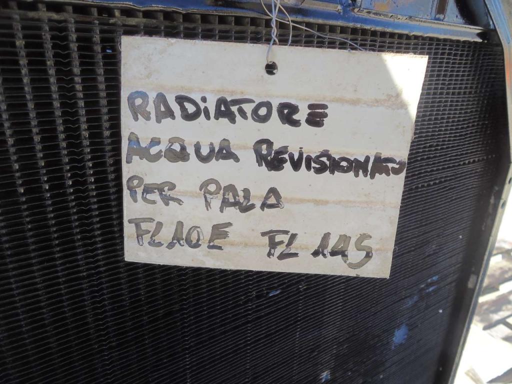 Radiador de agua para Fiat Allis FL10E - FL145 Foto 3