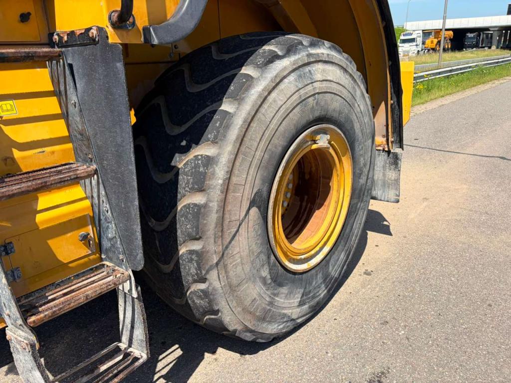 Caterpillar 966M Foto 12