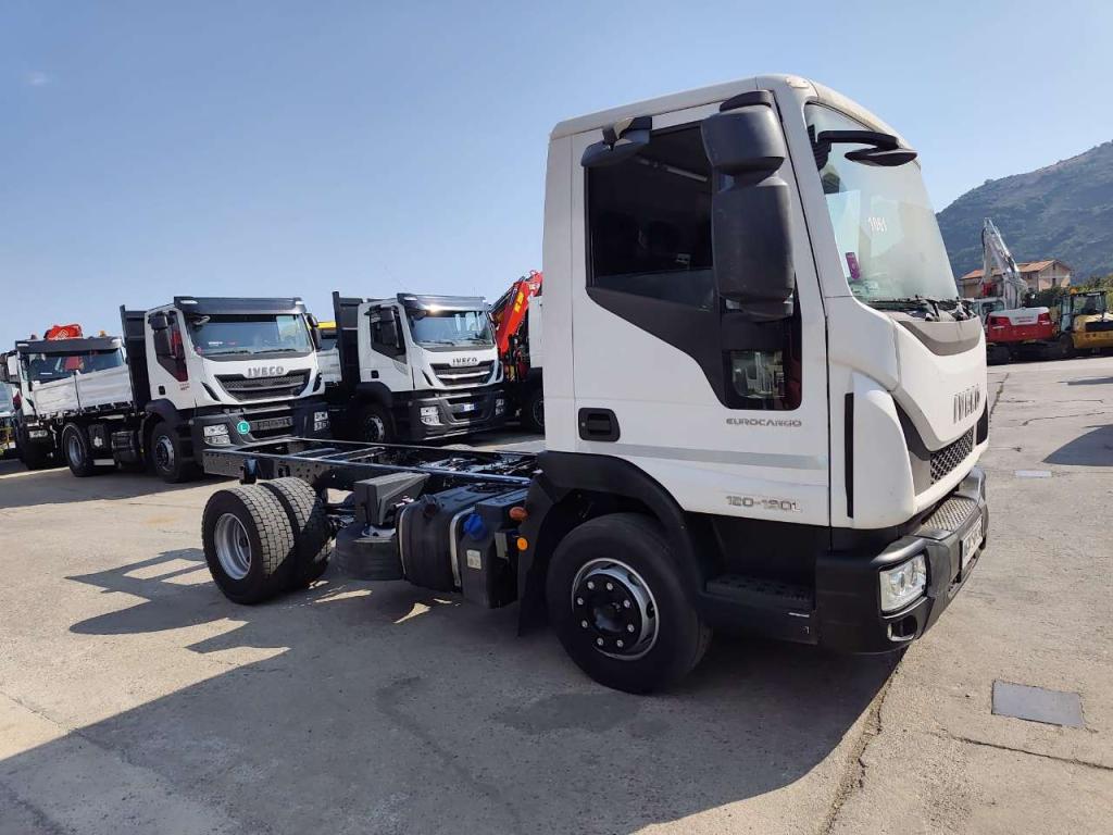 Iveco EUROCARGO 120-190L Foto 11