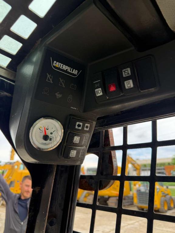 Caterpillar 216B Foto 9