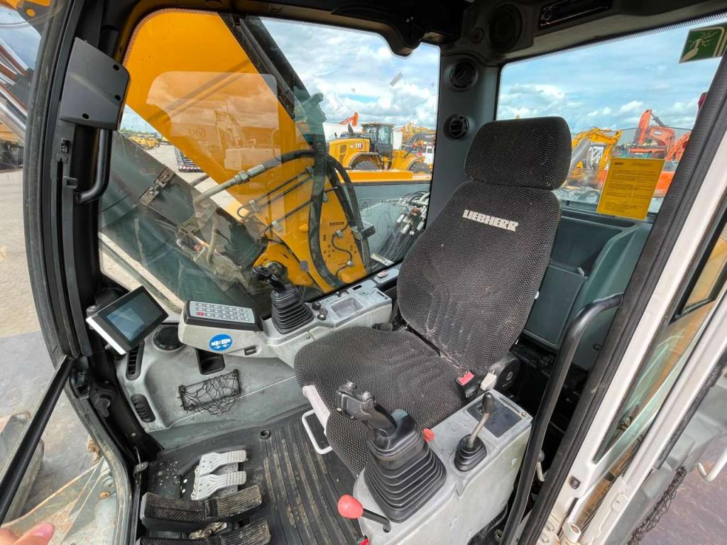 Liebherr R914 Compact Litronic Foto 17