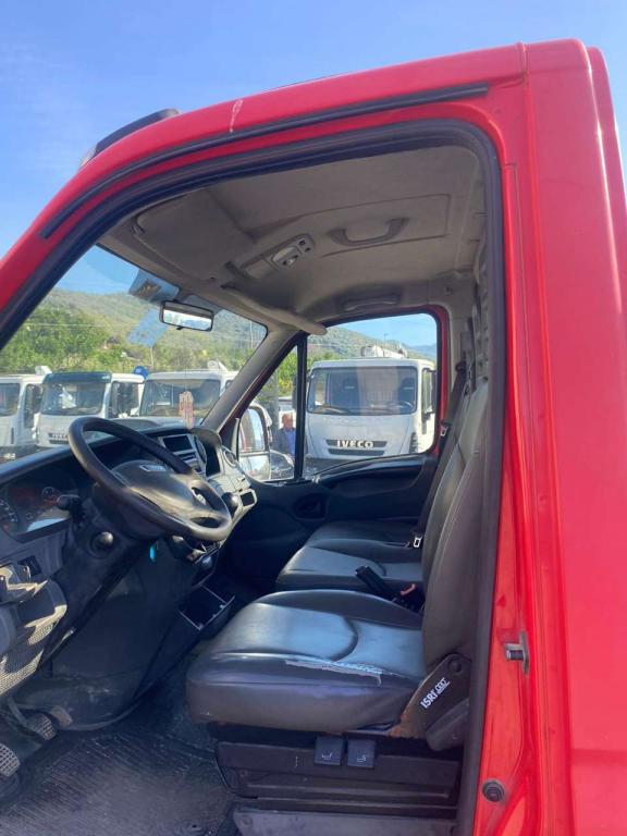 Iveco DAILY 35C13 Foto 22