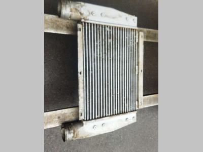 Radiador intercooler para Liebherr L 554 vendida por PRV Ricambi Srl