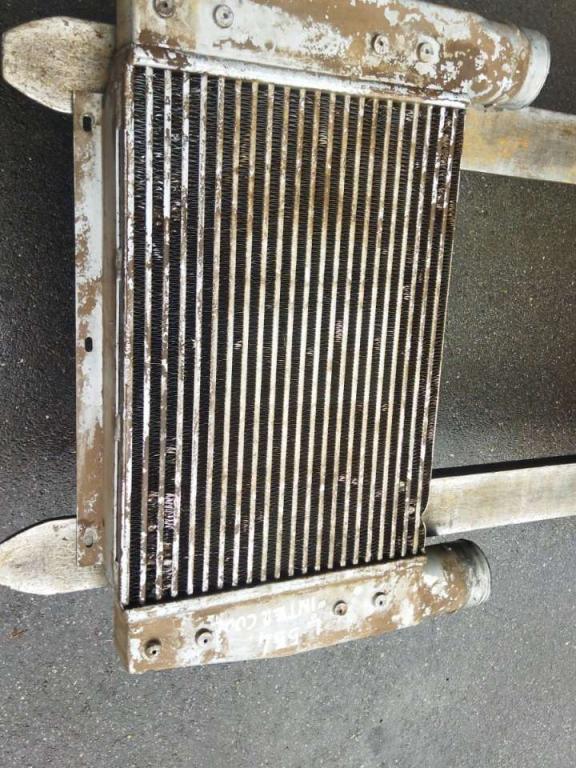 Radiador intercooler para Liebherr L 554 Foto 3