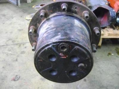 Reductor trasero para Liebherr 902 vendida por PRV Ricambi Srl