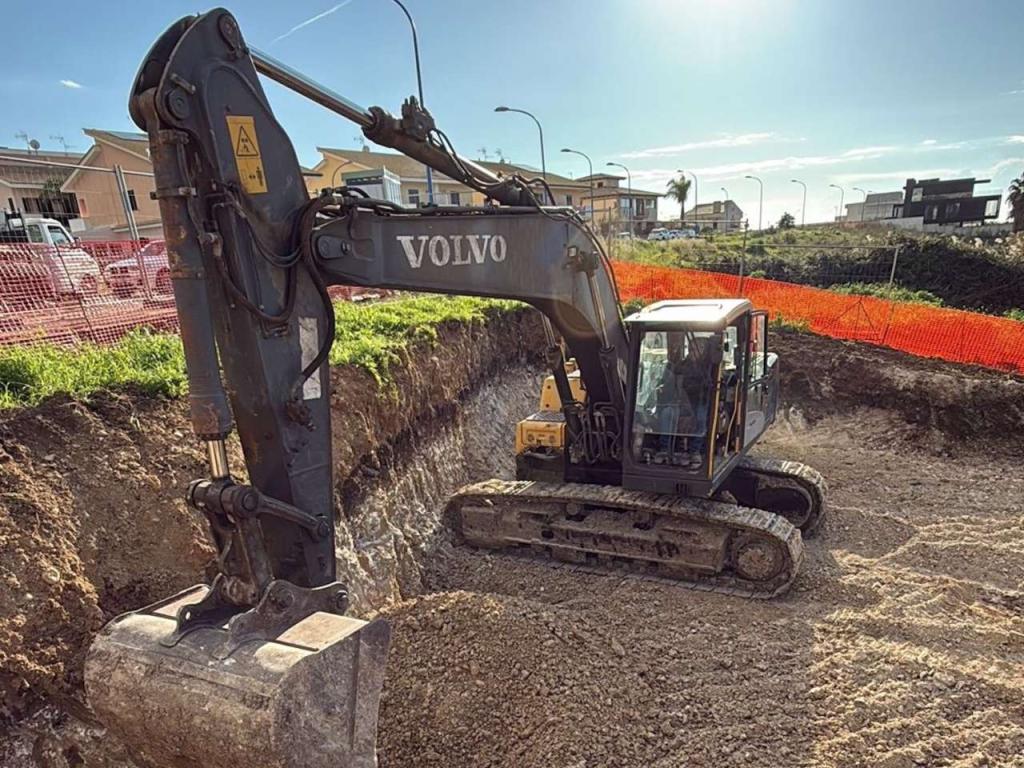 Volvo EC235CNL Foto 10