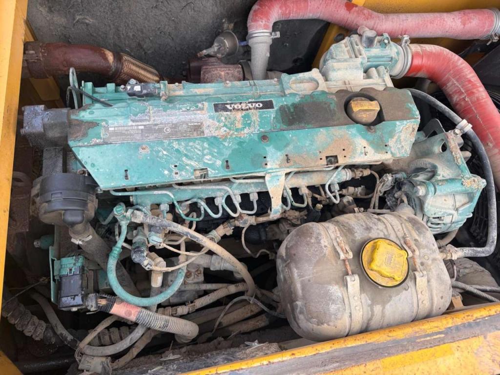 Volvo EC235CNL Foto 5