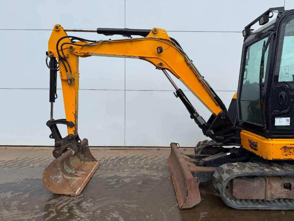 JCB 48Z-1 - Hammer Lines / Quick Coupler Foto 13