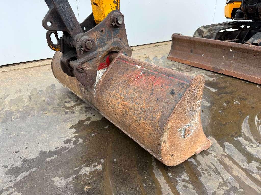 JCB 48Z-1 - Hammer Lines / Quick Coupler Foto 18