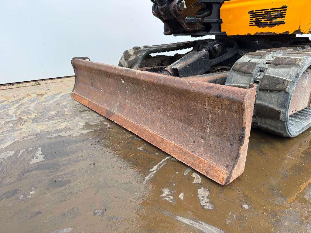 JCB 48Z-1 - Hammer Lines / Quick Coupler Foto 20