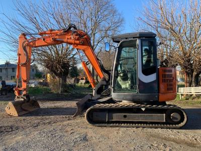 Hitachi ZX 85 USBC-3 vendida por Tamburnotti Sas