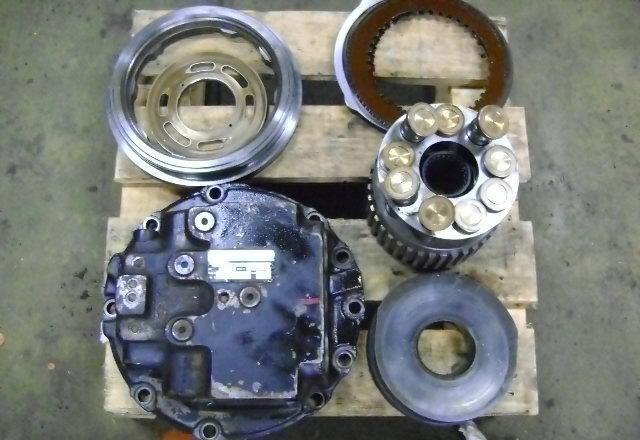 Motor de traslación para New Holland E 215 Foto 3