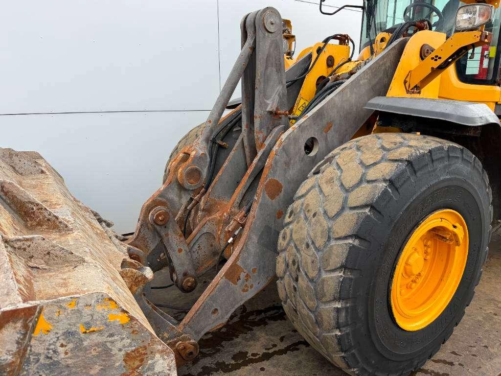 Volvo L120H - 3rd Function / Quick Coupler Foto 19