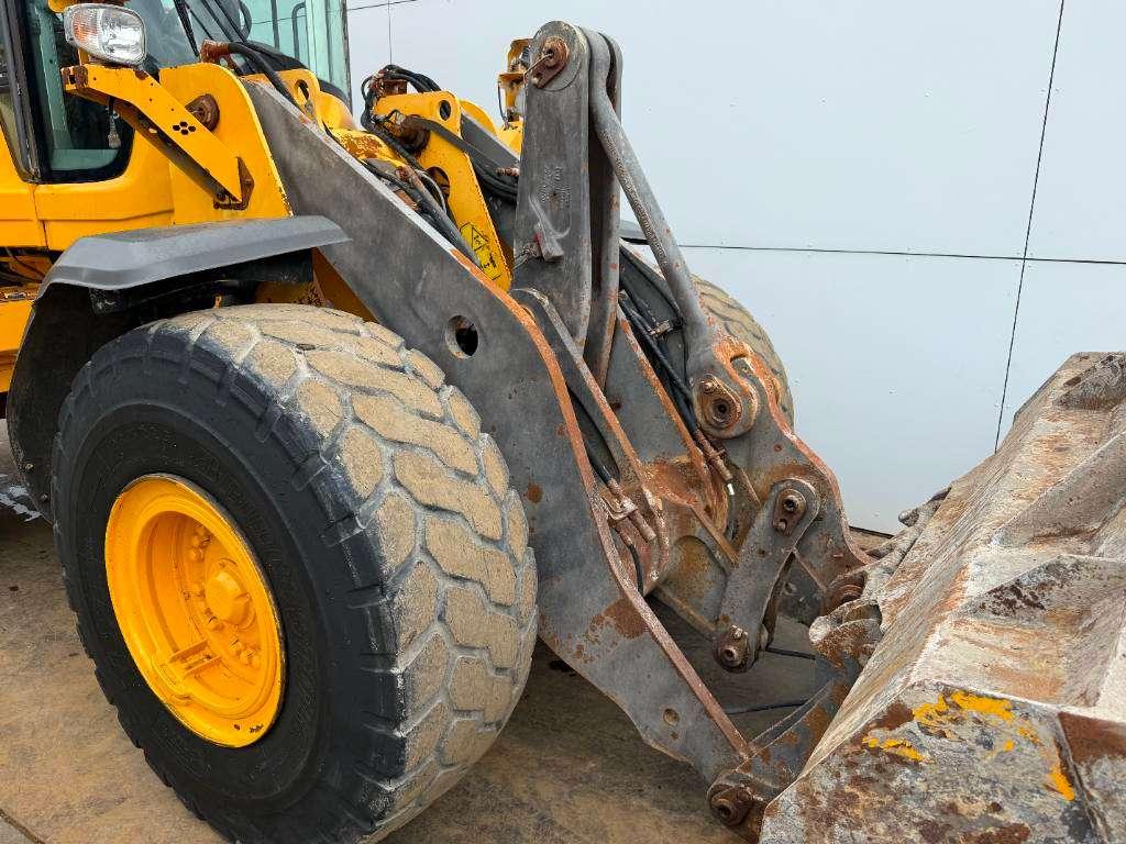 Volvo L120H - 3rd Function / Quick Coupler Foto 20