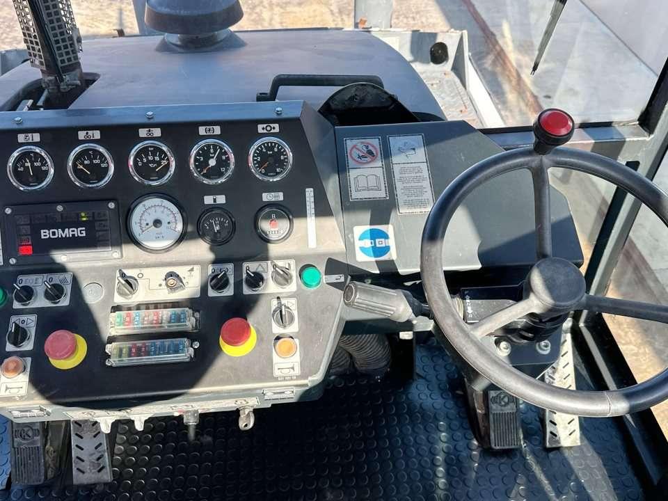 Bomag BW 24 R Foto 12