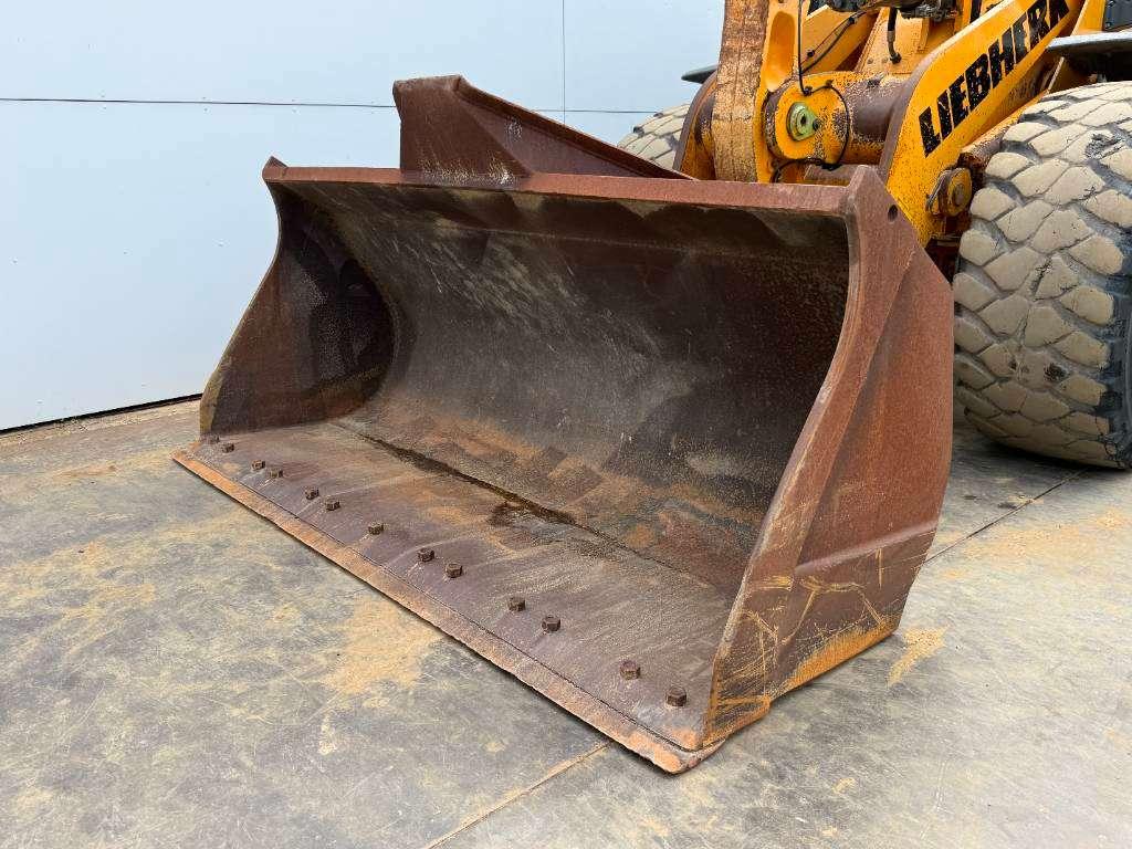 Liebherr L580 - Automatic Greasing / Heated Seat Foto 15