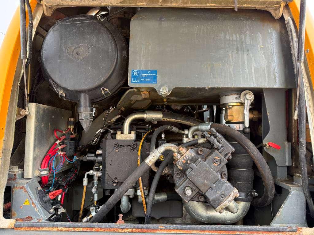 Liebherr L580 - Automatic Greasing / Heated Seat Foto 30
