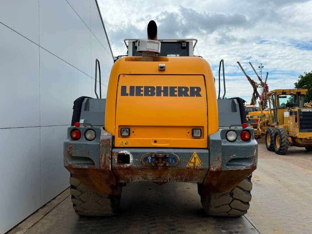 Liebherr L580 - Automatic Greasing / Heated Seat Foto 4