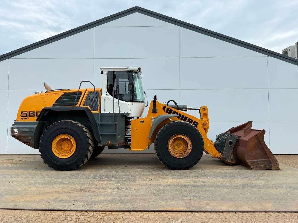 Liebherr L580 - Automatic Greasing / Heated Seat Foto 6