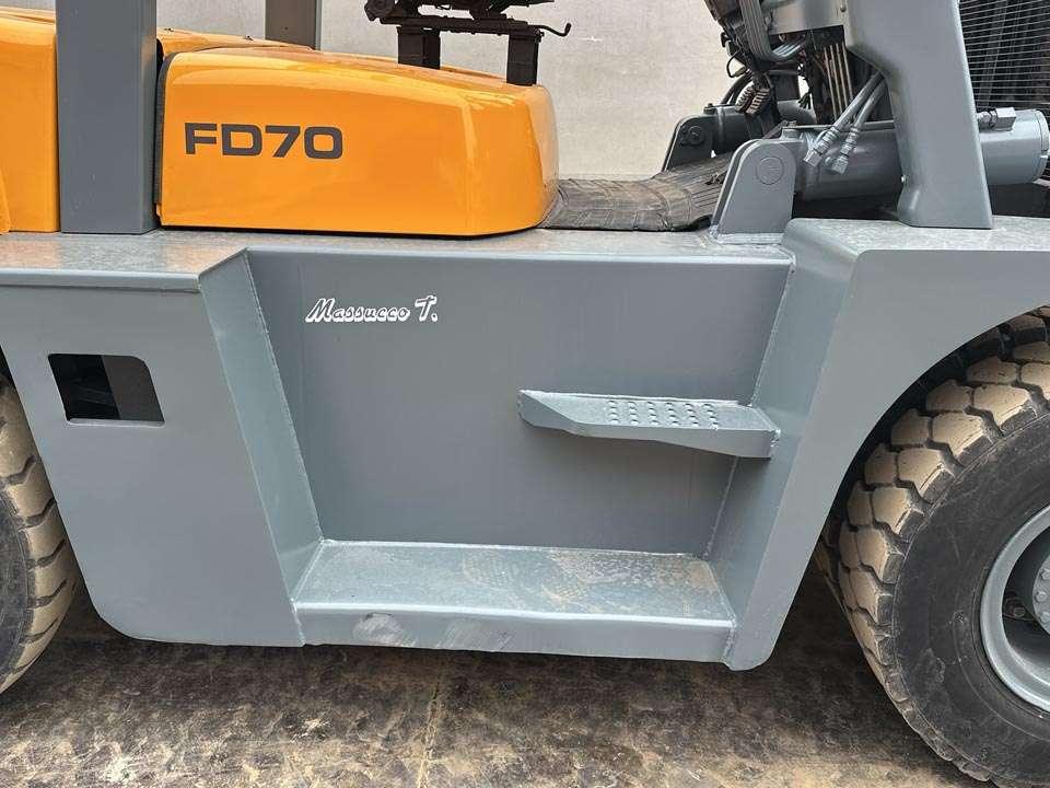 TCM FD70Z8 4x2 Foto 5