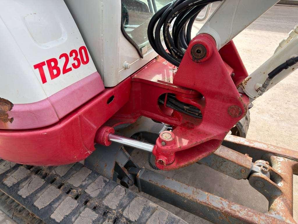 Takeuchi TB230 Foto 25