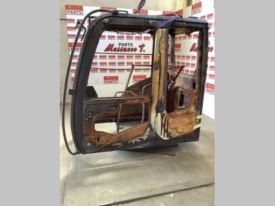 Cabina para Hitachi ZX350 vendida por Massucco T. Srl Area Ricambi