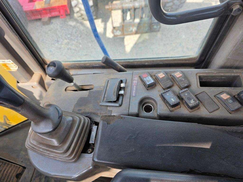 Hitachi ZW310 Foto 9