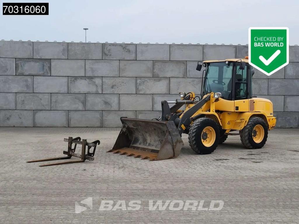 Volvo L30 G Foto 1