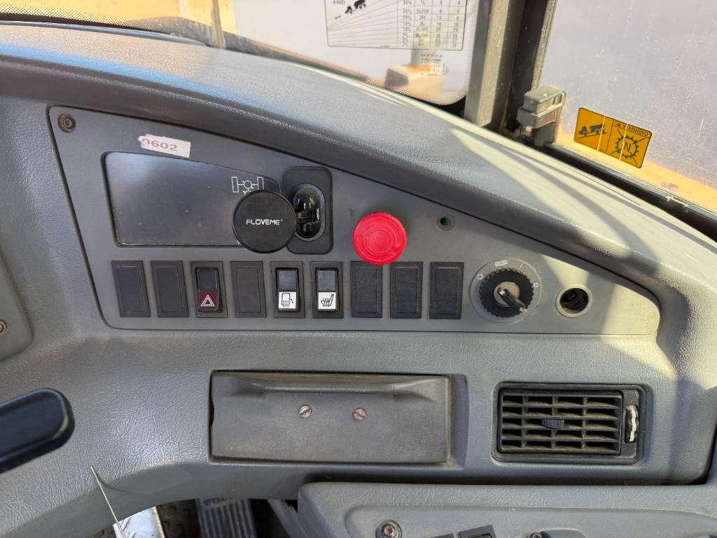 Volvo A40D - Tailgate / Heated Seat Foto 11