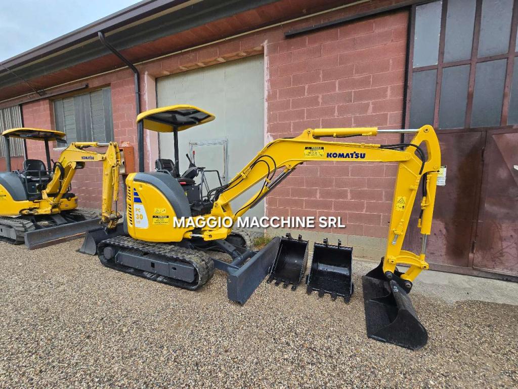 Komatsu PC30 MR-2 Foto 3