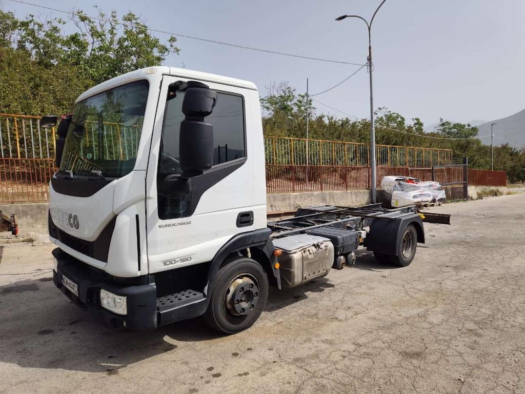 Iveco EUROCARGO 100E19 Foto 27