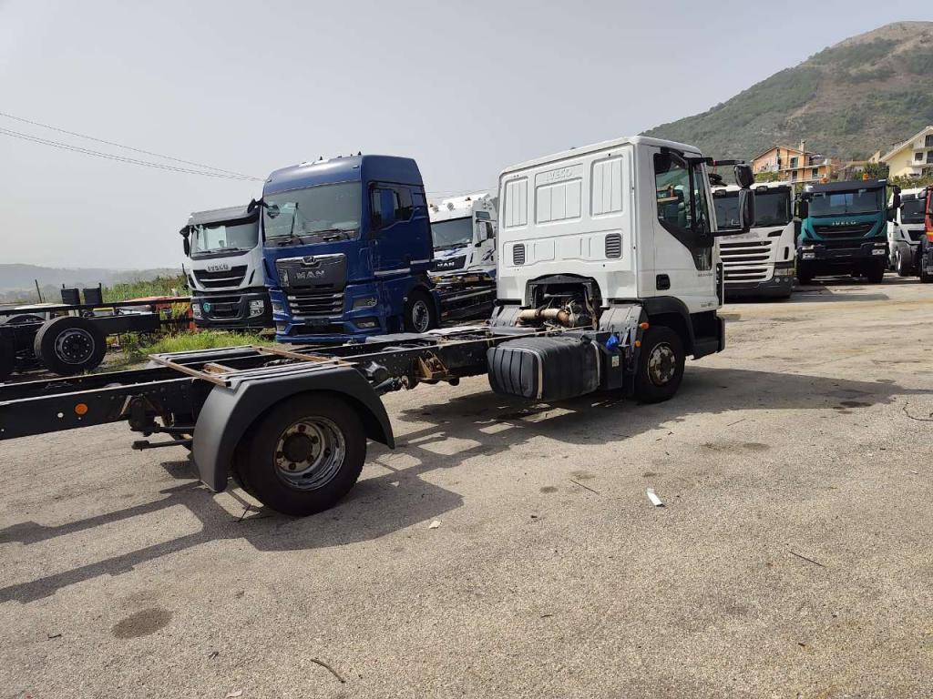 Iveco EUROCARGO 100E19 Foto 5