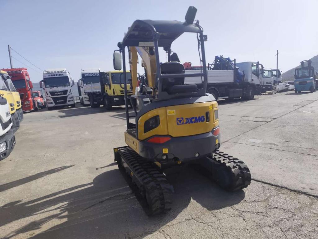 XCMG XE27E Foto 16