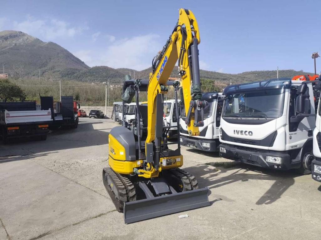 XCMG XE27E Foto 26