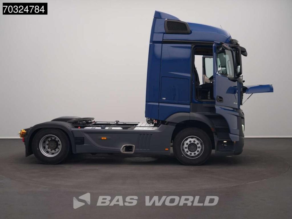 Mercedes-Benz Actros 1848 4X2 StreamSpace Retarder 2xTanks ACC Foto 13