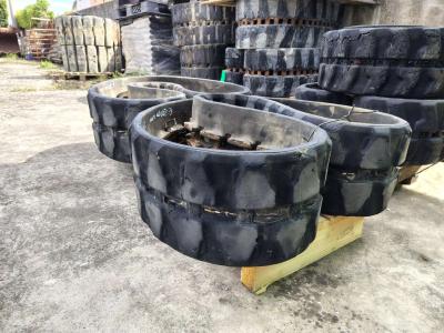 230 * 96 * 33 Cadena de goma para Wacker Neuson ET 16 vendida por A. Cherubini & Figli Srl
