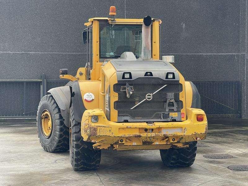 Volvo L 120 G Foto 4