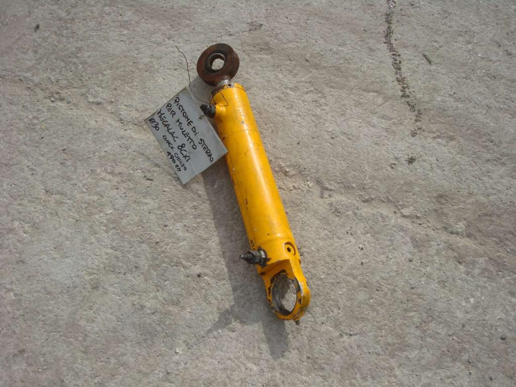 Pistón de dirección para per Muletto Mecalac 8CXI Foto 2